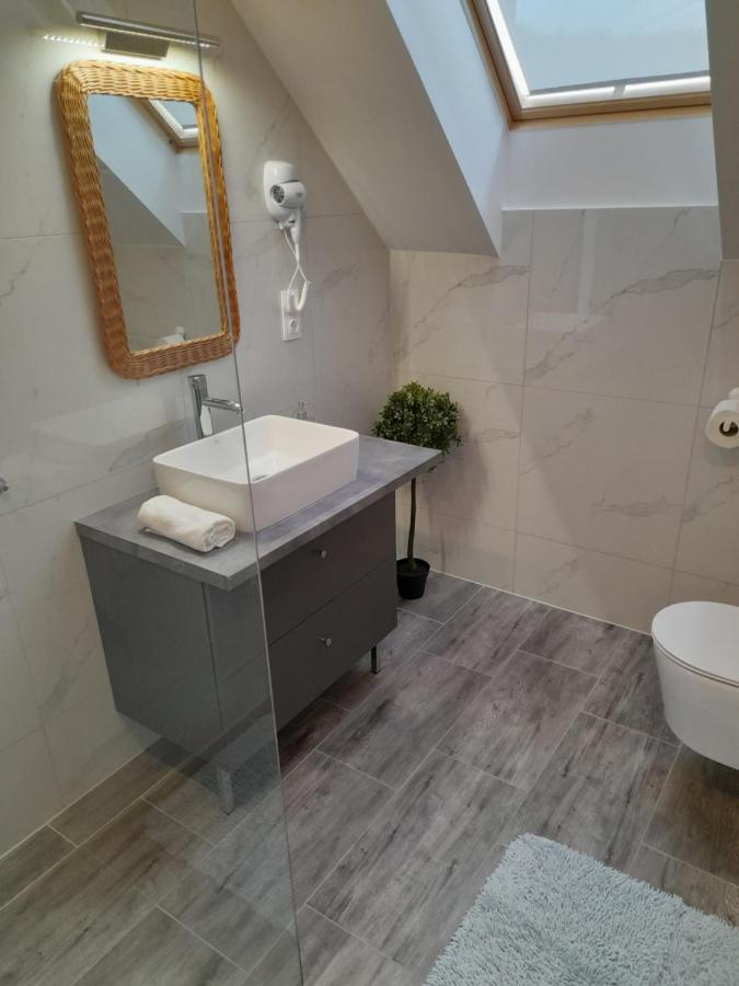 טיהאני Villa Corner מראה חיצוני תמונה