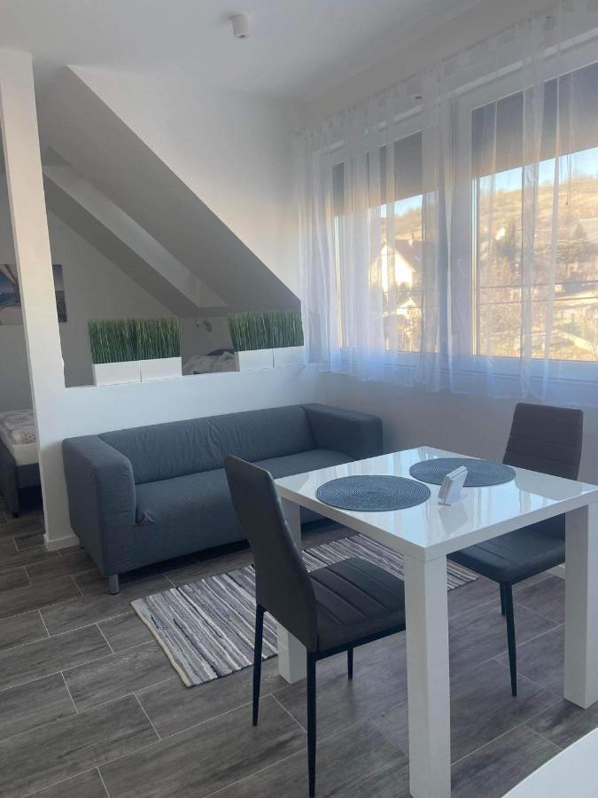 טיהאני Villa Corner מראה חיצוני תמונה