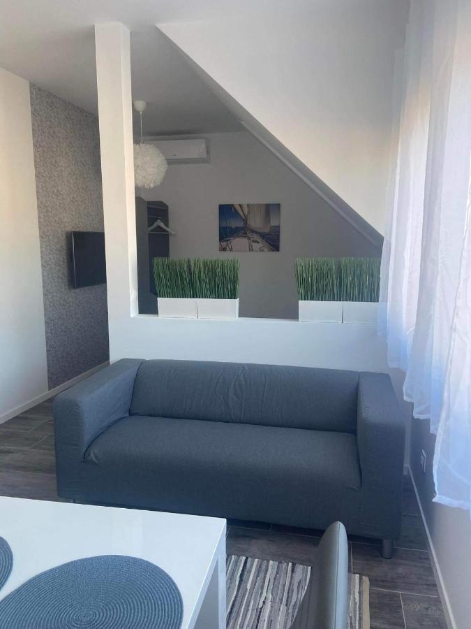 טיהאני Villa Corner מראה חיצוני תמונה