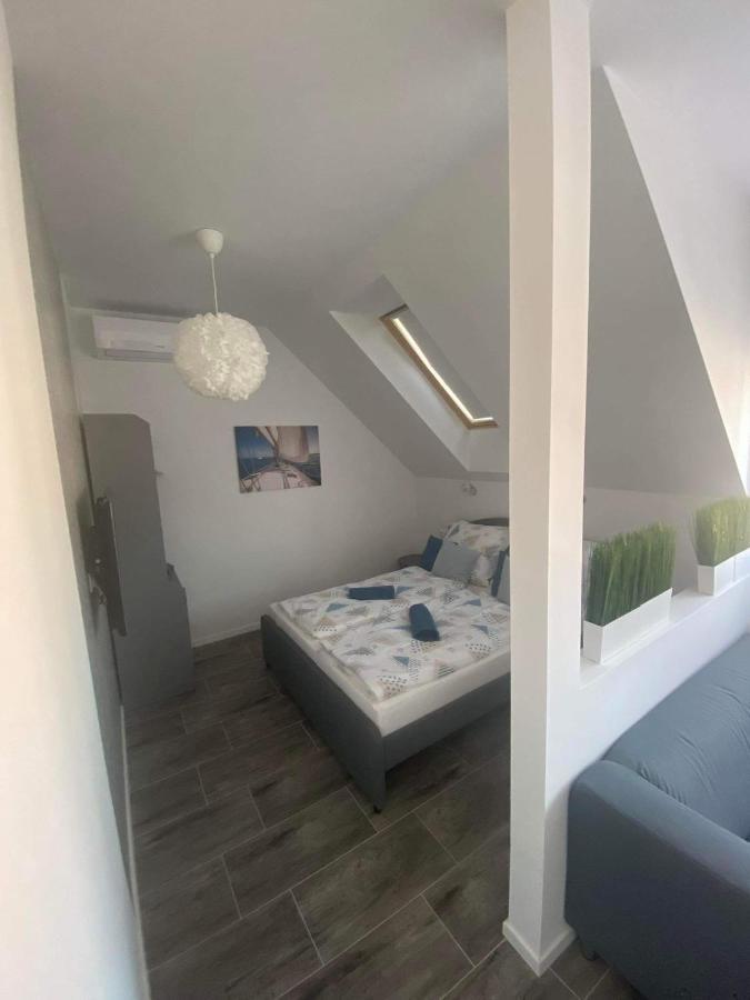 טיהאני Villa Corner מראה חיצוני תמונה