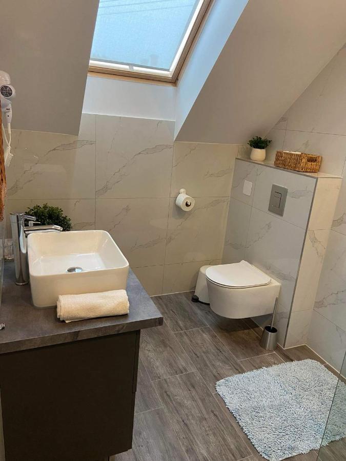 טיהאני Villa Corner מראה חיצוני תמונה