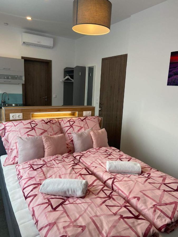טיהאני Villa Corner מראה חיצוני תמונה