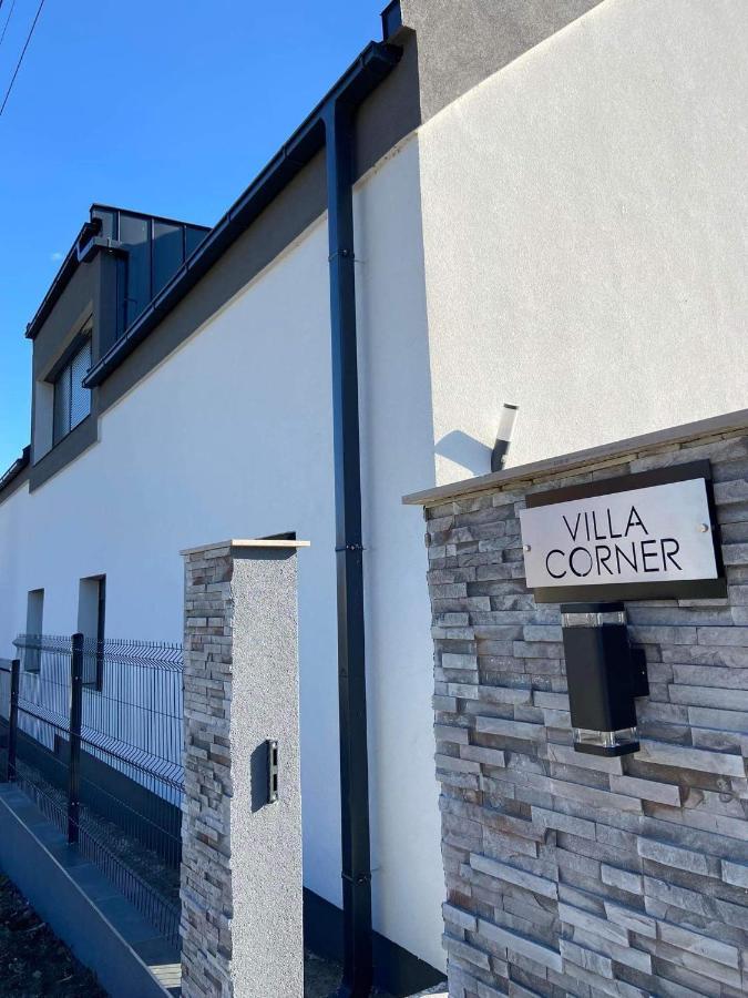 טיהאני Villa Corner מראה חיצוני תמונה